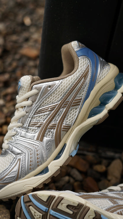 Ascis gel-kayano 14 colores crema