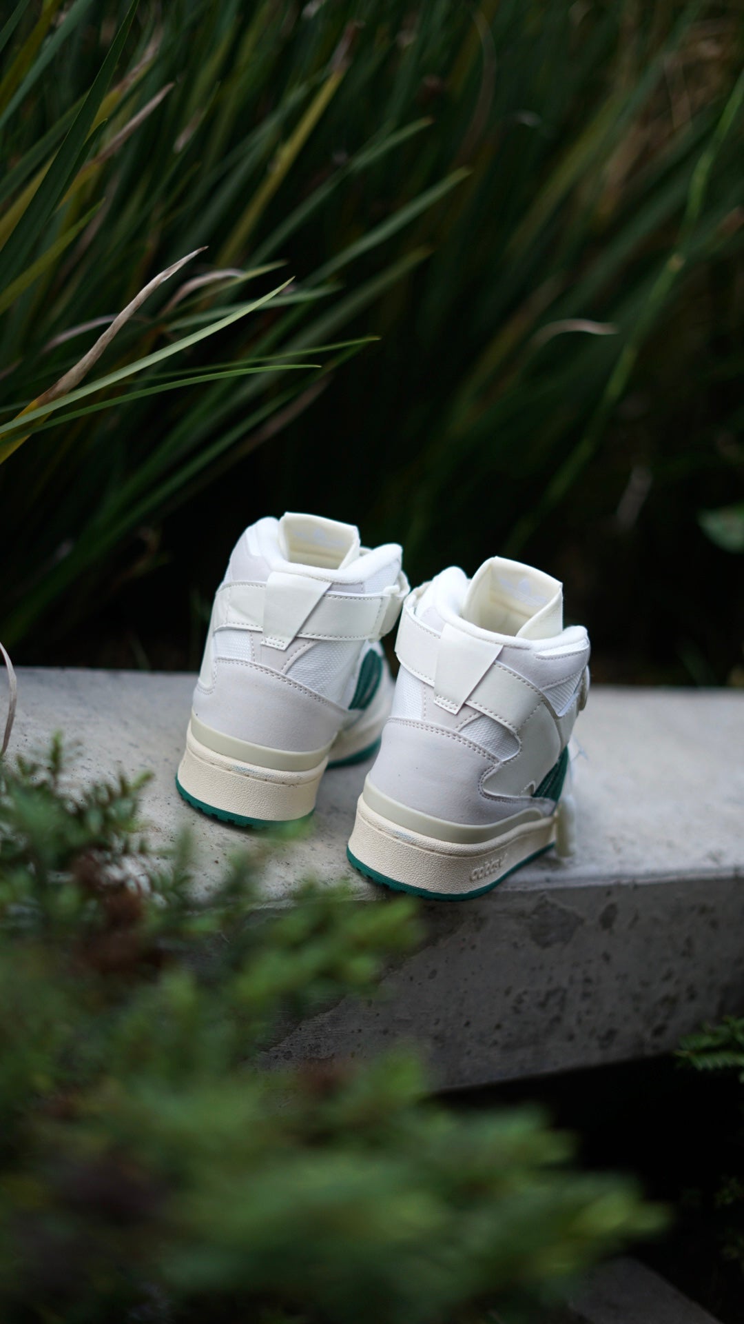Adidas Forum 84