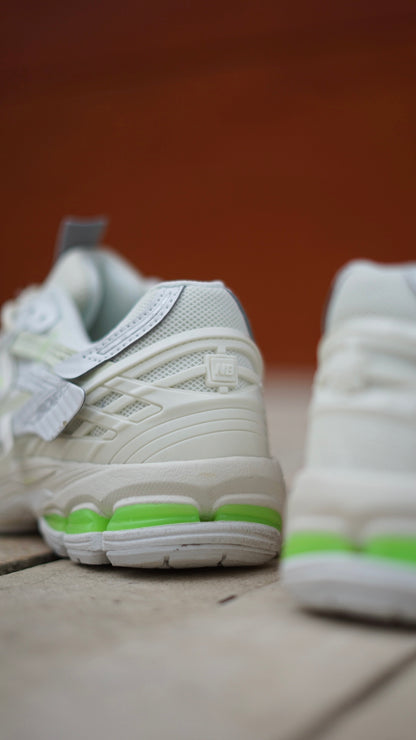 New Balance 1906A Blanca-Verde