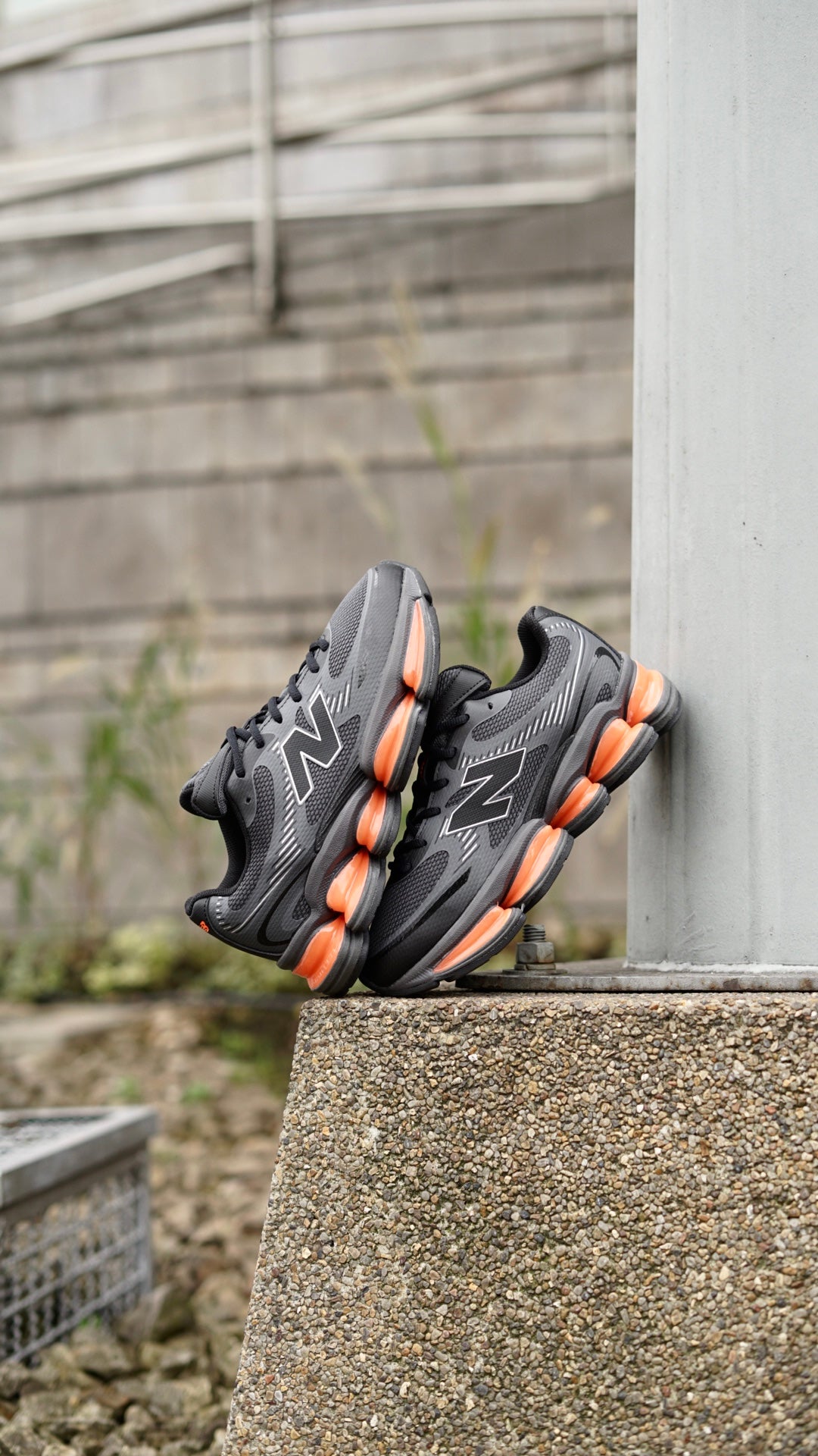 New balance 2000 gris naranja
