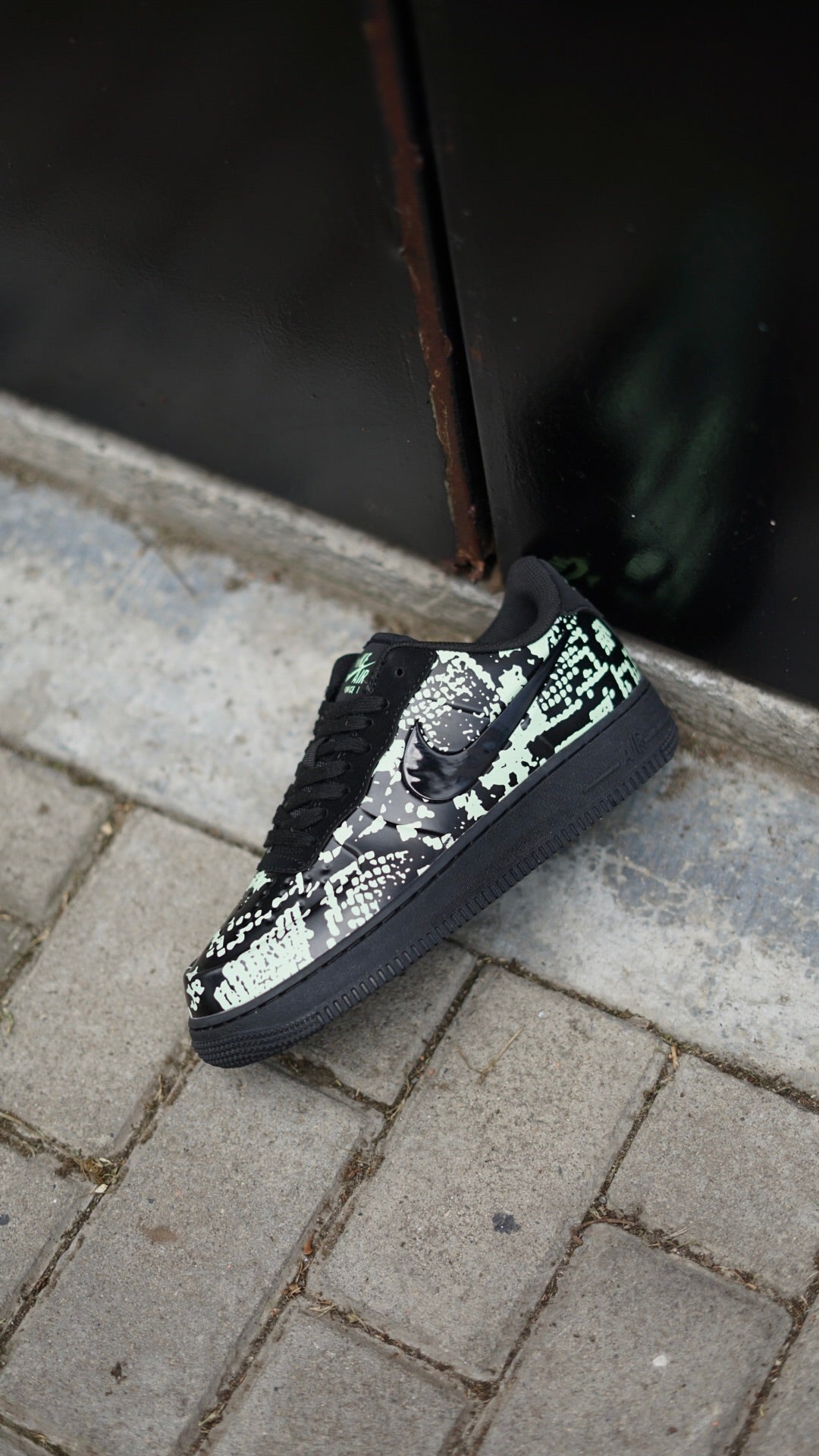 Nike air force 1 foamposite piel de serpiente