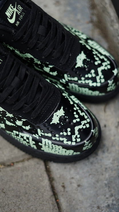 Nike air force 1 foamposite piel de serpiente