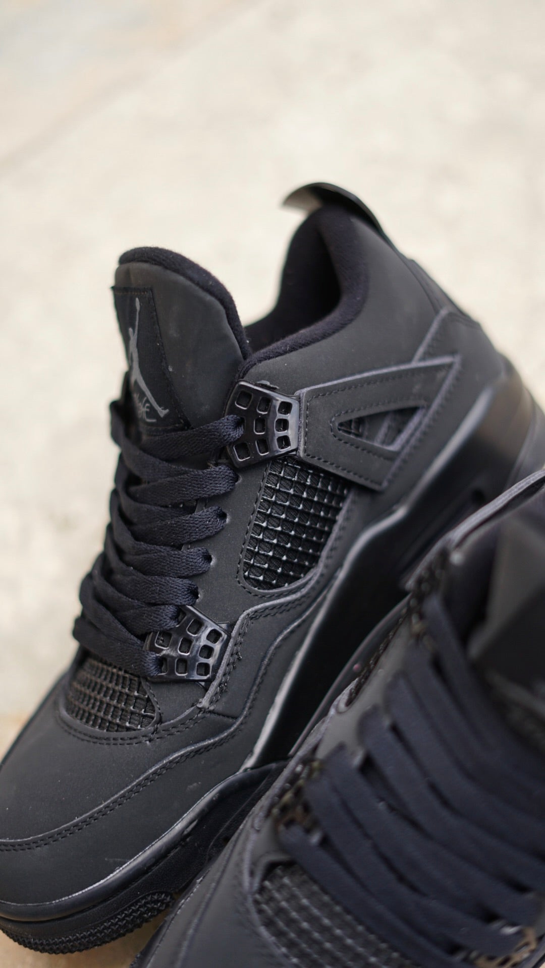 Air Jordan 4 Black Cat
