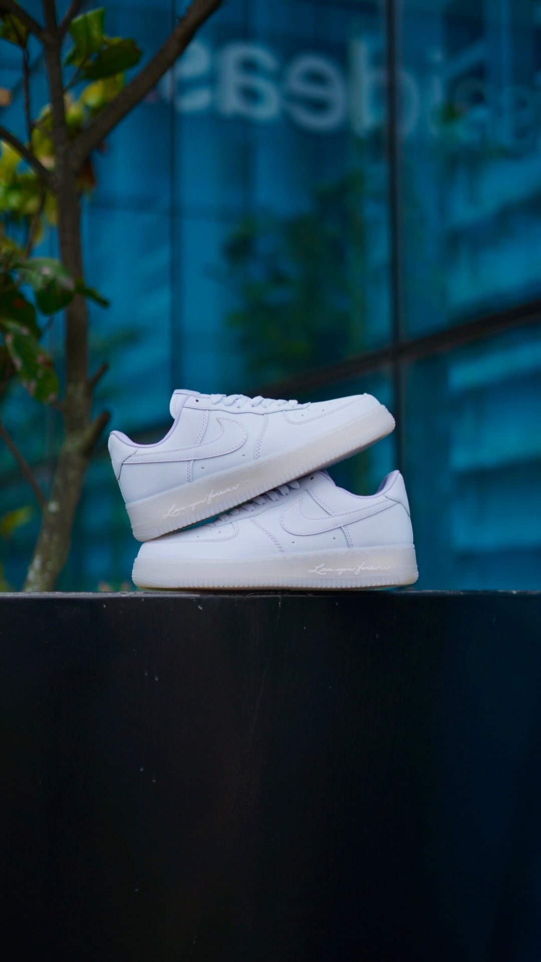 Nike air force 1 drake low blanco