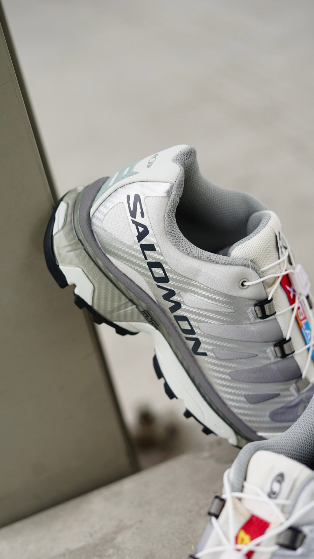 Salomon Xt4