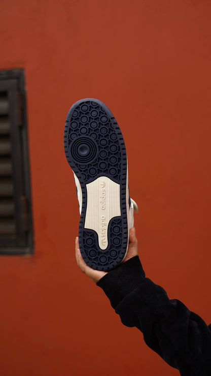Adidas Forum 84