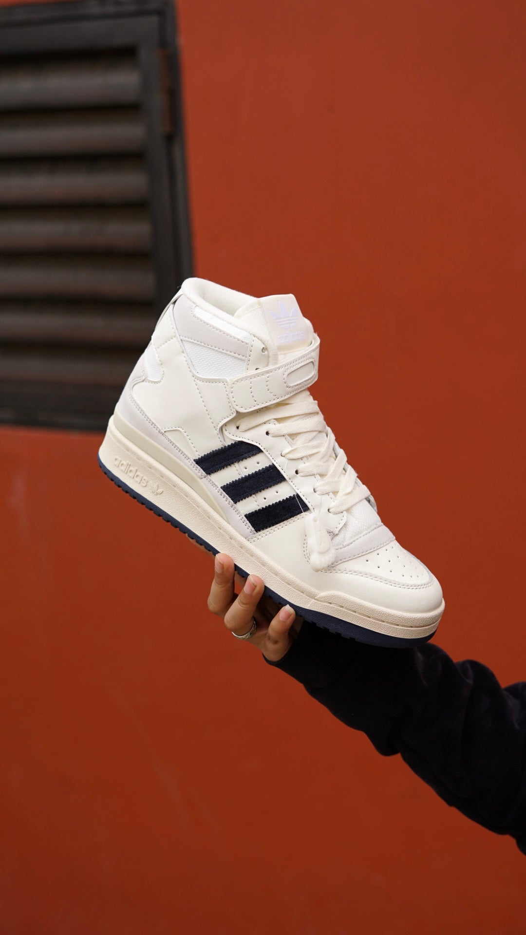 Adidas Forum 84