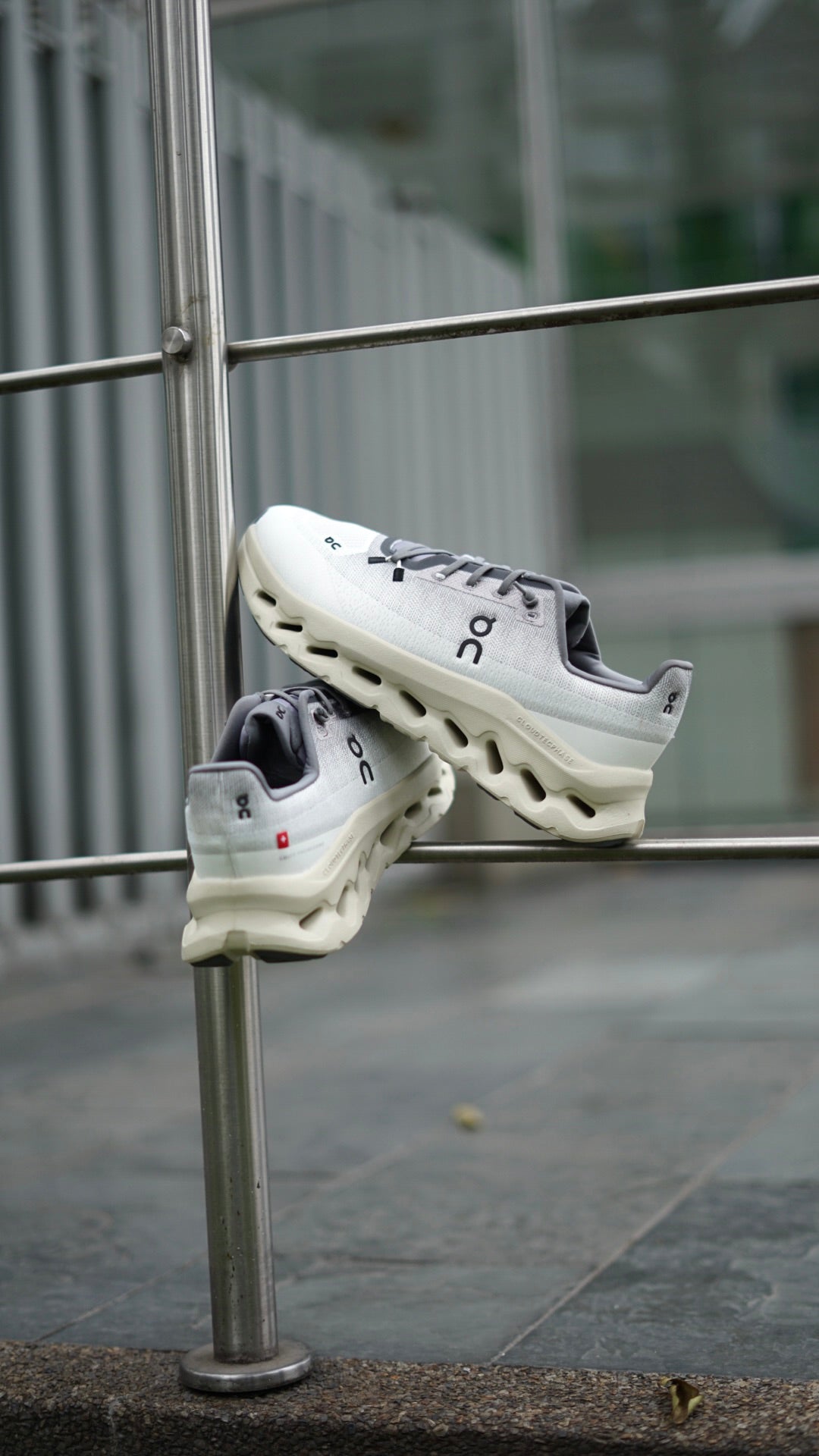 On cloud gris