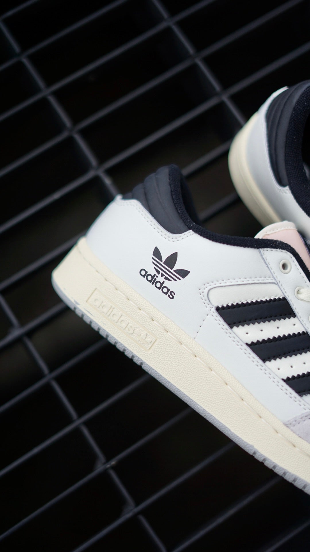 Adidas centennial 85 low