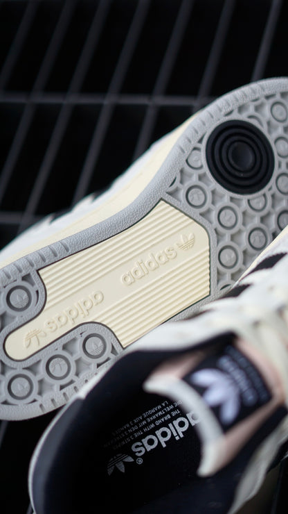 Adidas centennial 85 low