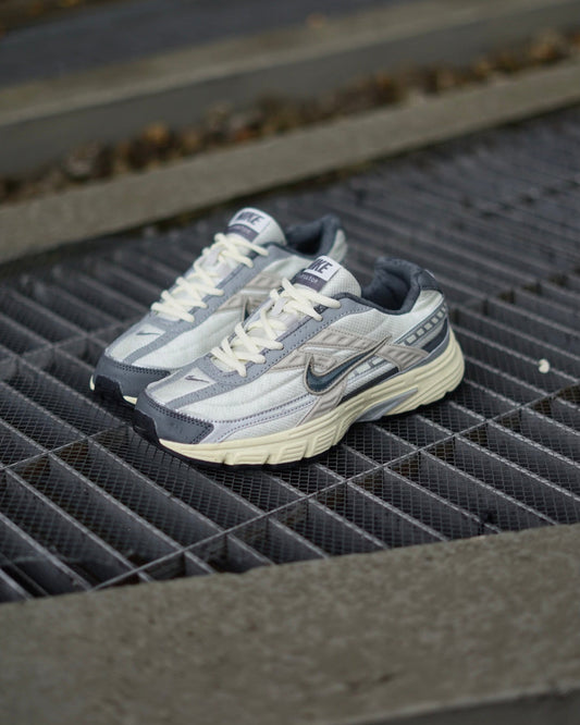 Nike Initiator