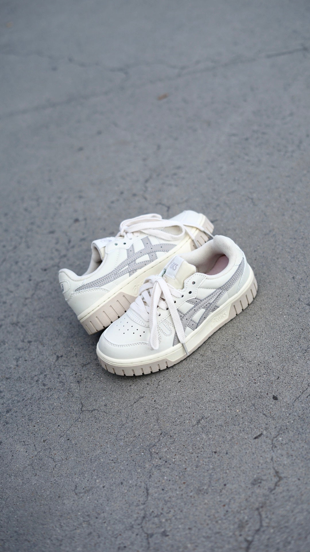 Asics court mz