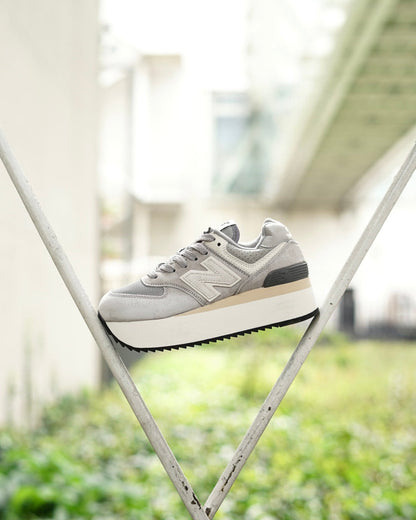 New balance gris