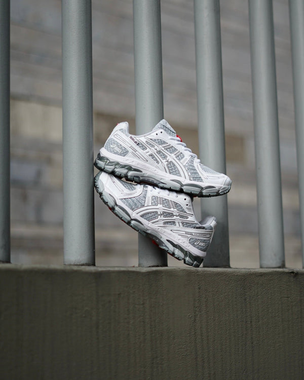 asics blanca gris