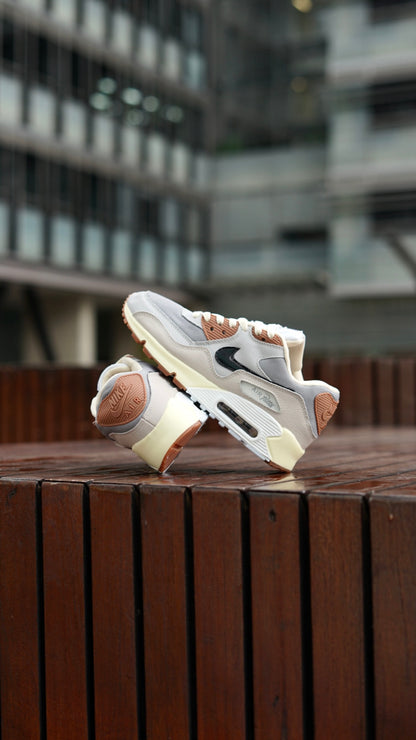 Nike air max 90 pata