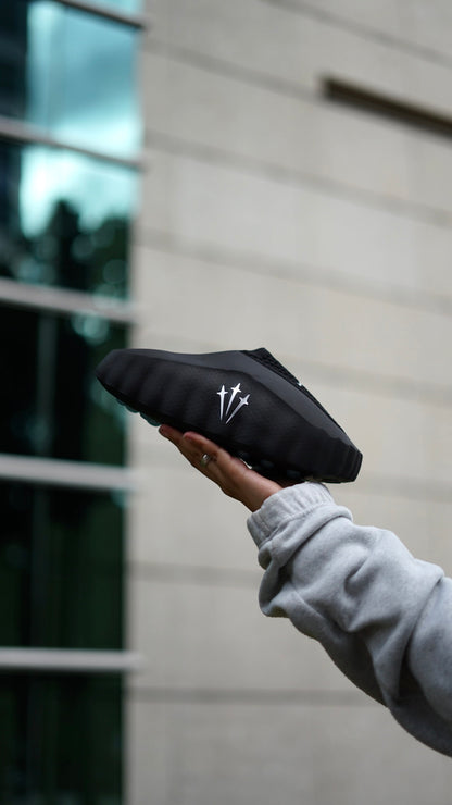 nike mind nocta negra