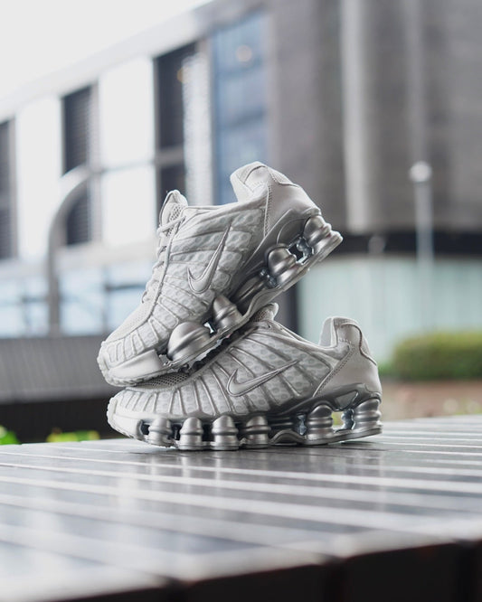 Nike shox gris