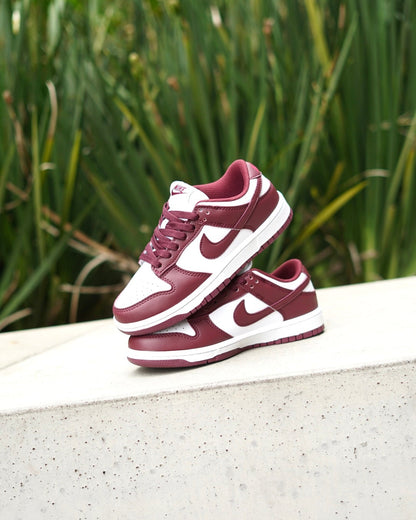 Nike sb duck low vinotinto