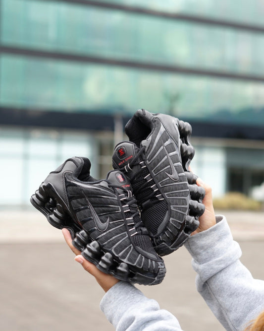 Nike shox negra