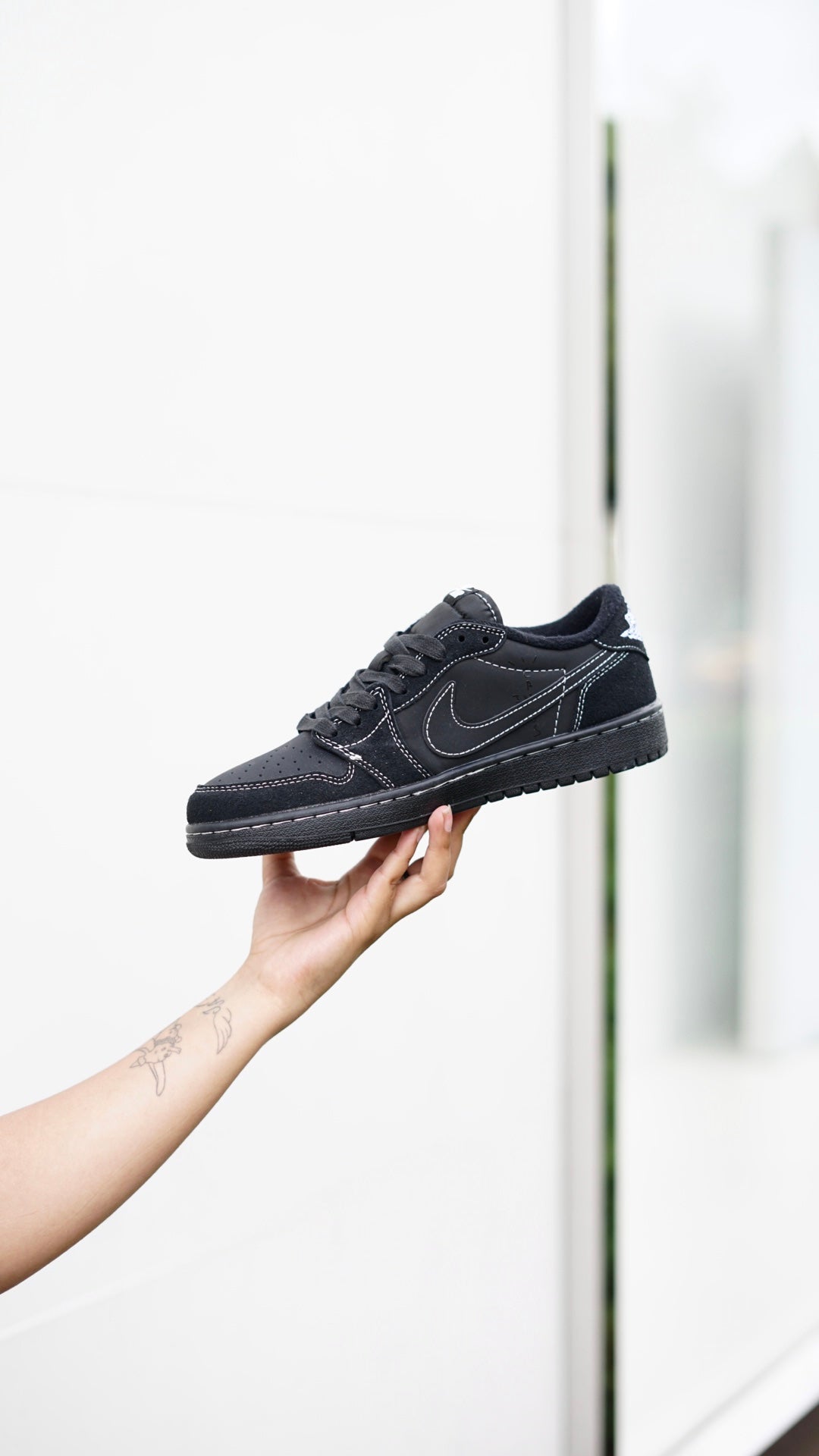 Air jordan low OG x travis scott black phantom
