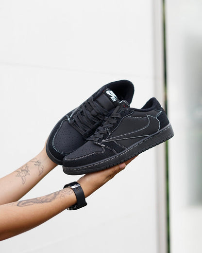 Air jordan low OG x travis scott black phantom