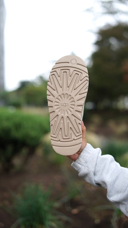 Ugg