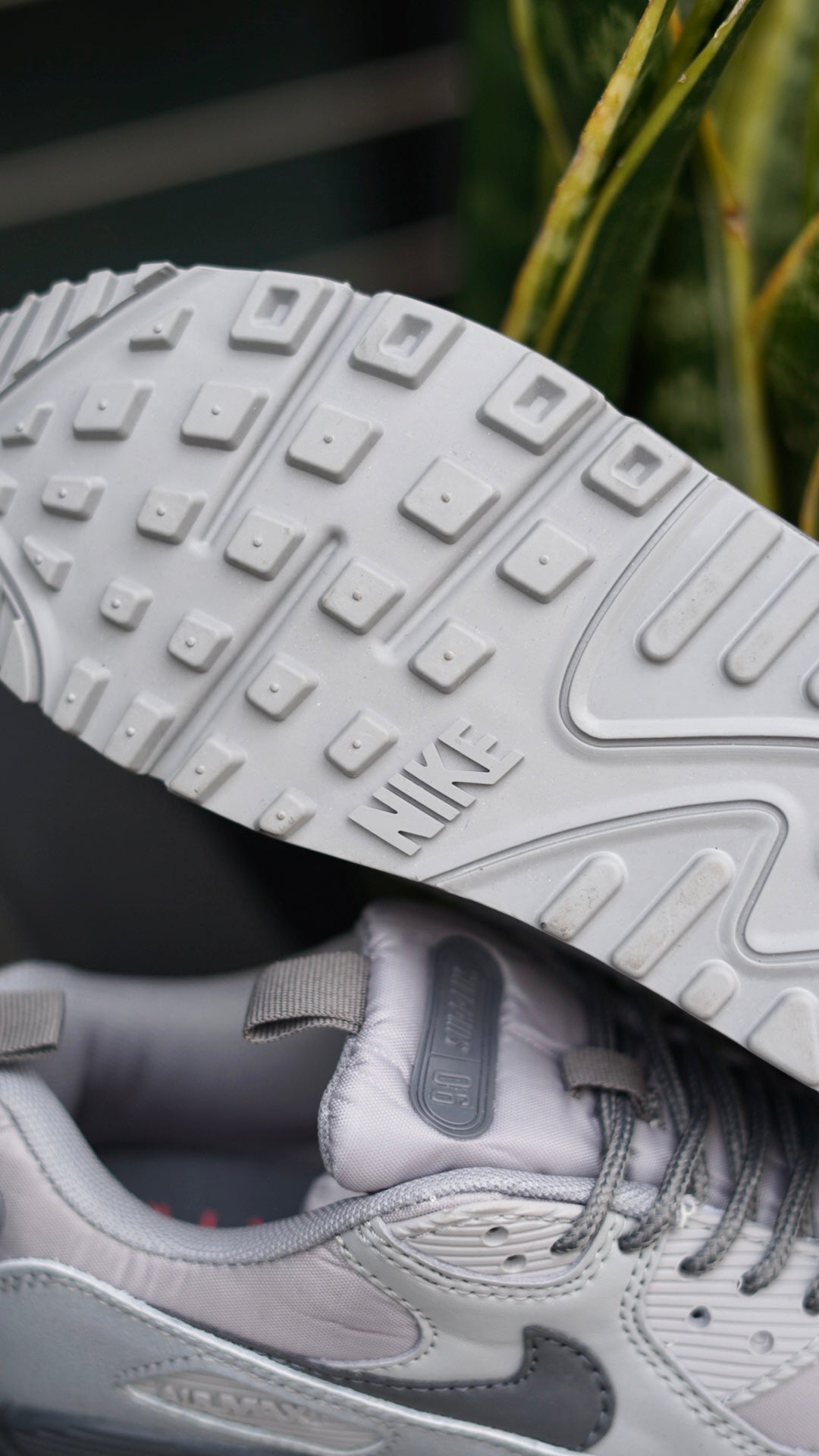 Nike air max 90 gris