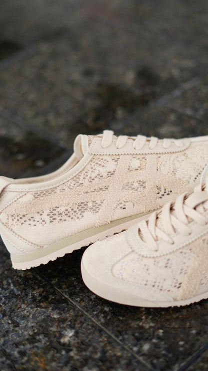 Asicts tiger beige