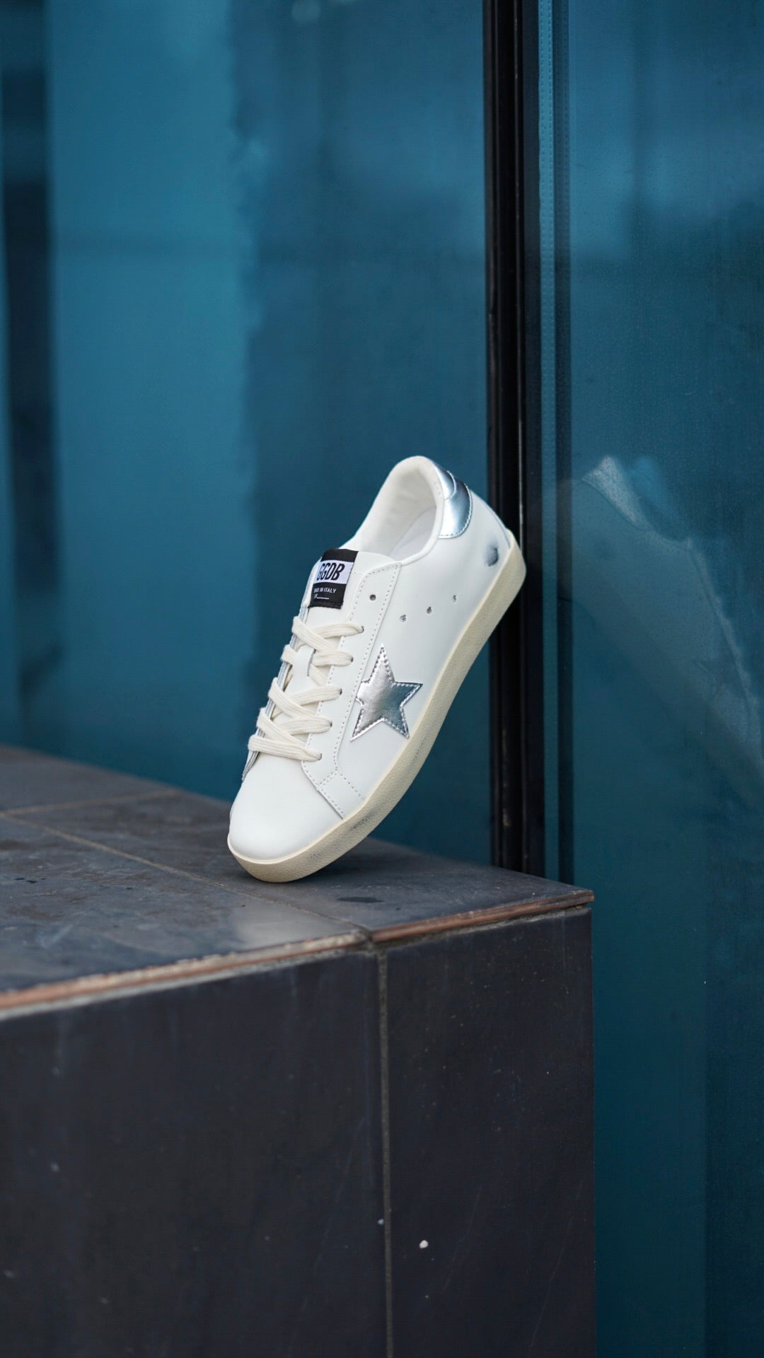 Golden goose beige plateada