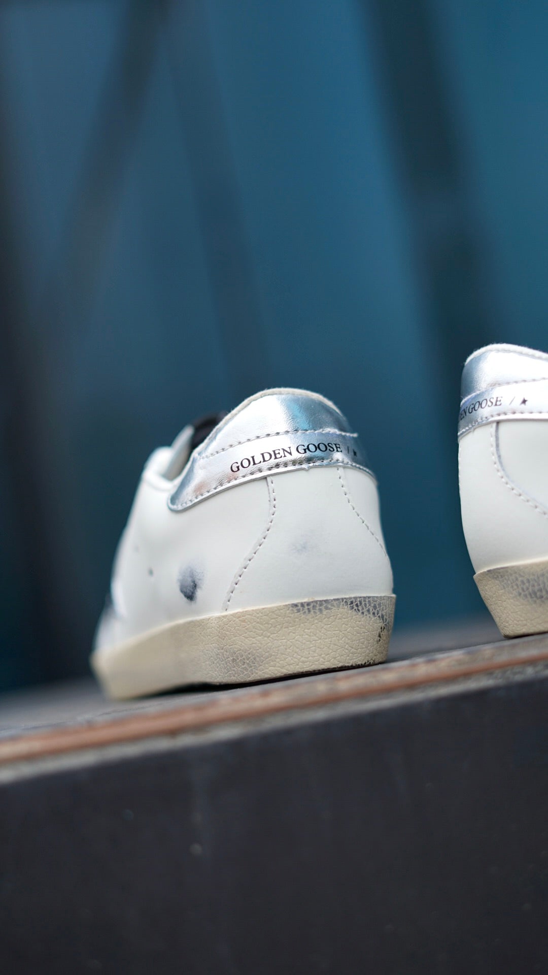 Golden goose beige plateada