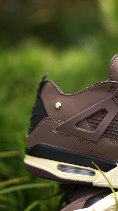 Jordan R4 A Ma maniere cafe