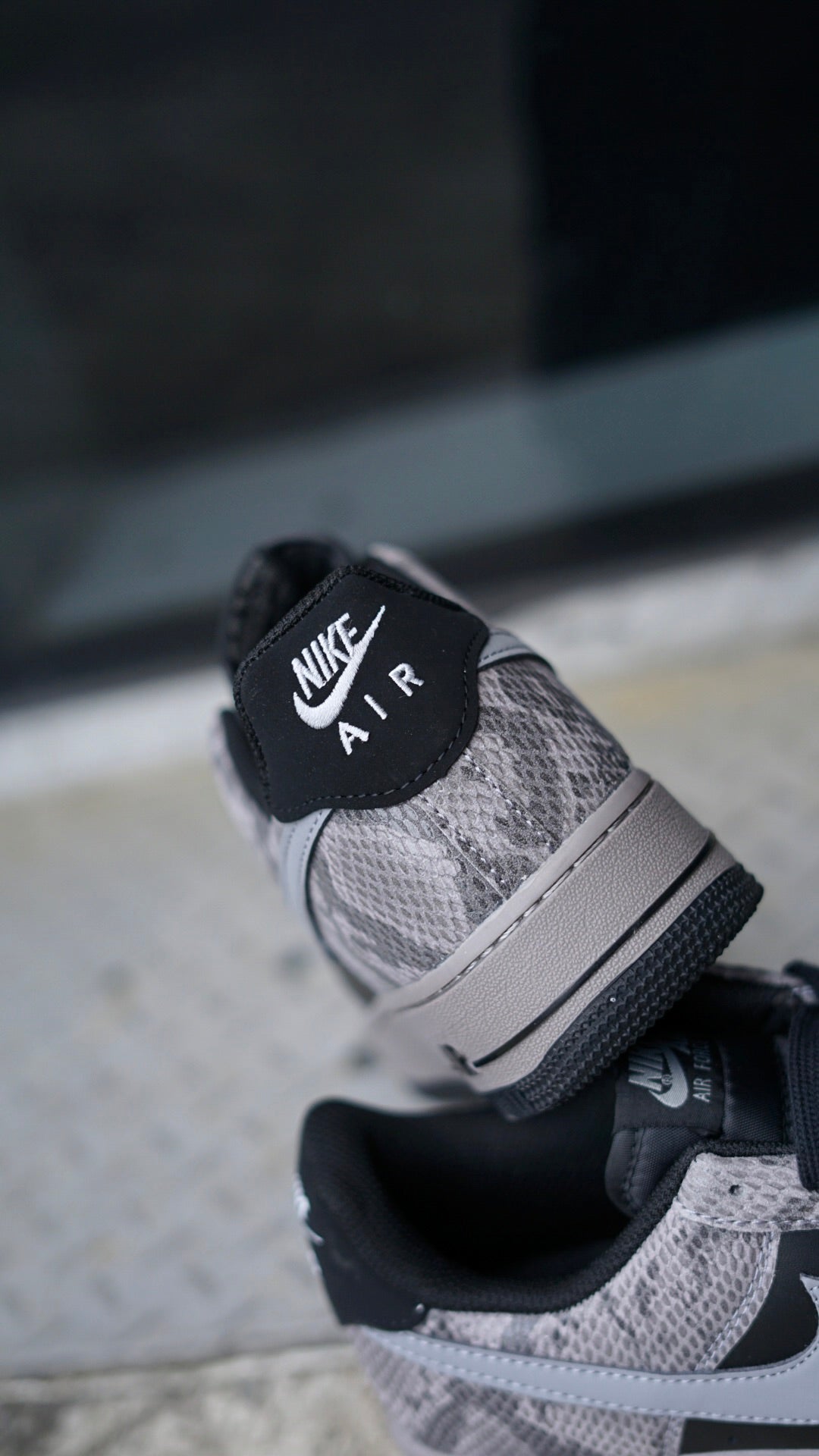 Af1 gris negra