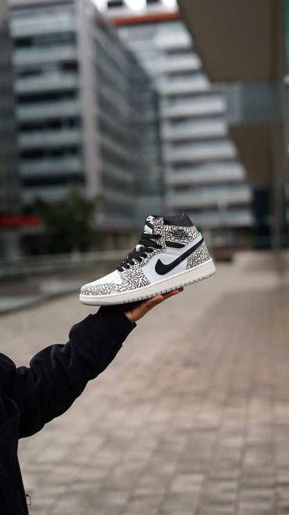 Jordan R1 Og high white cement