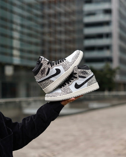 Jordan R1 Og high white cement