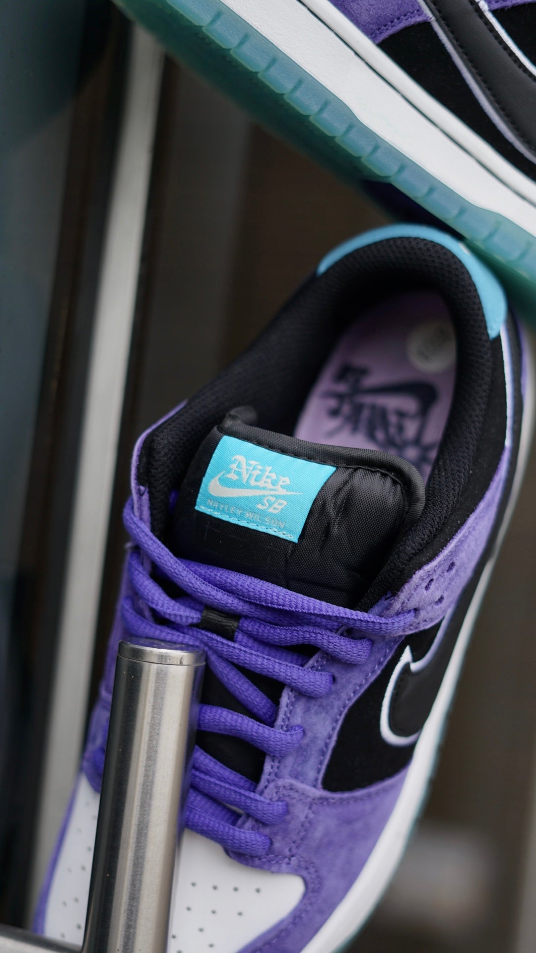 Nike sb dunk low hayley wilson purple