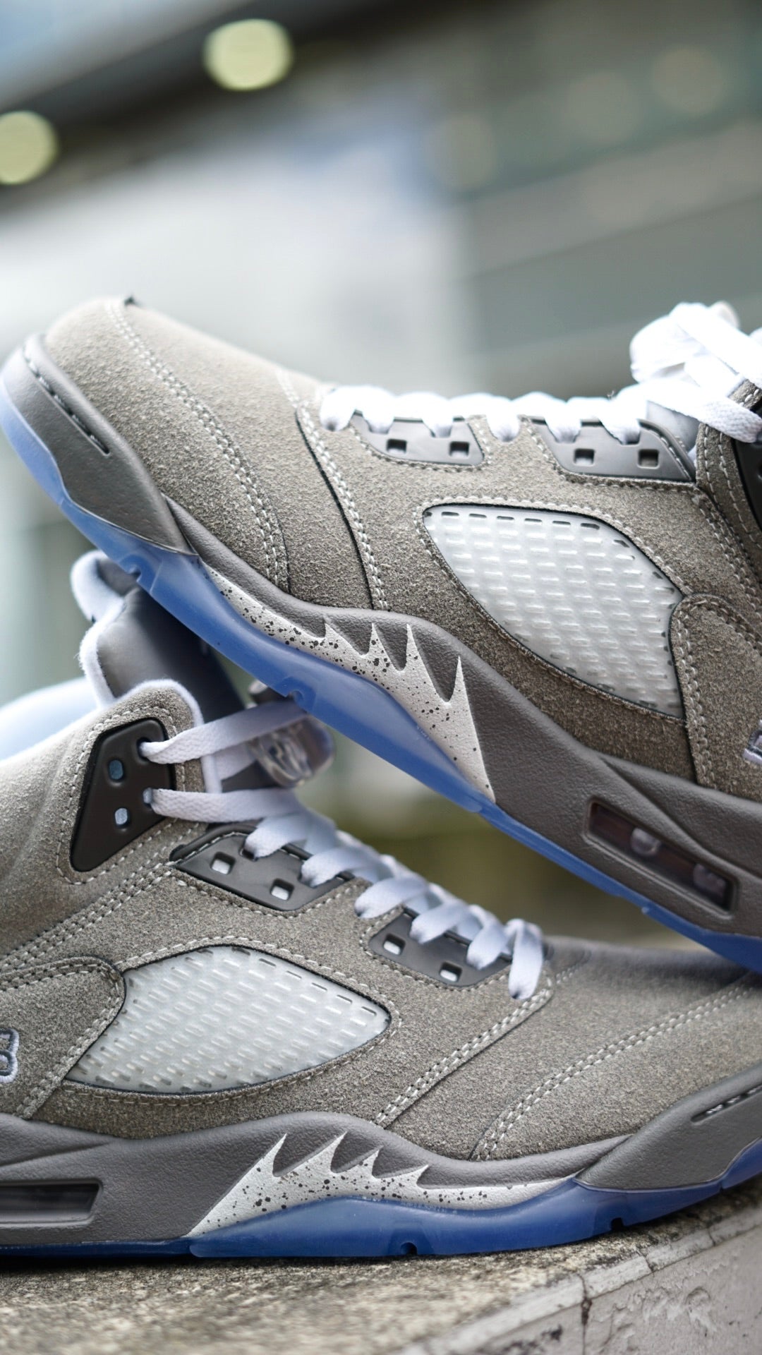 Jordan R5 wolf grey