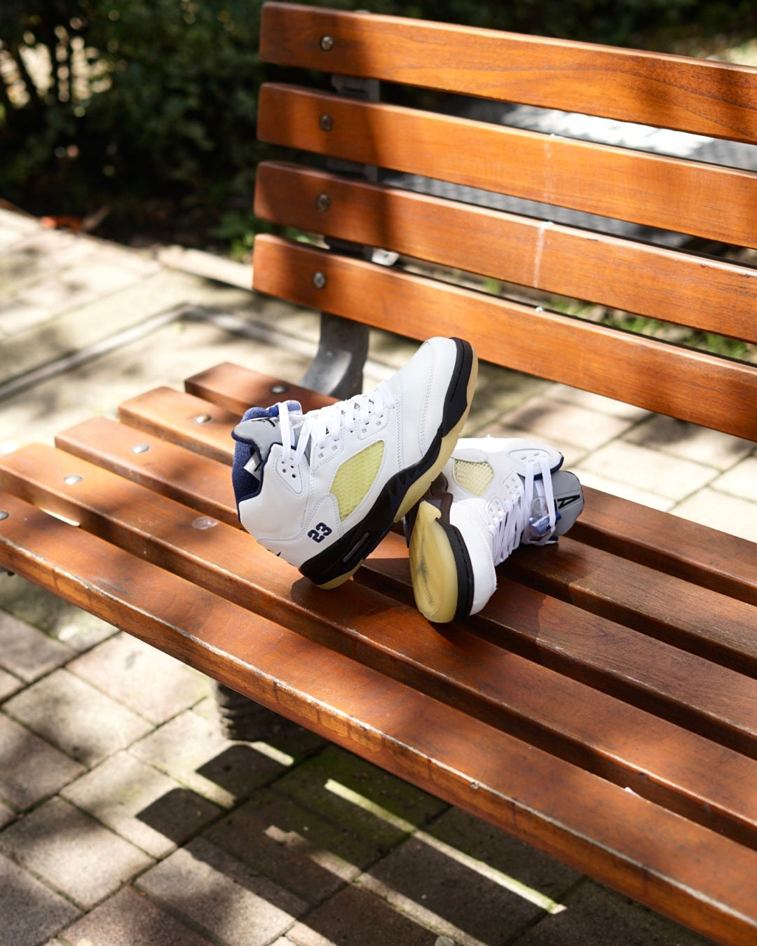 Jordan R5 dawn blanco