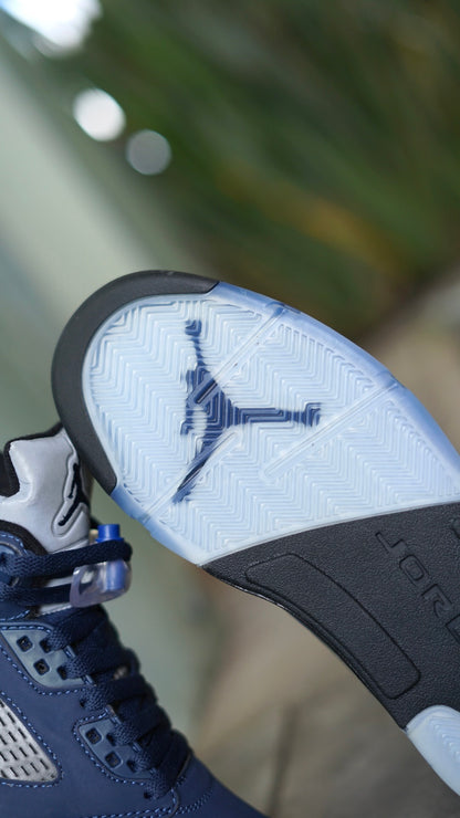 Jordan R5 azul oscuro