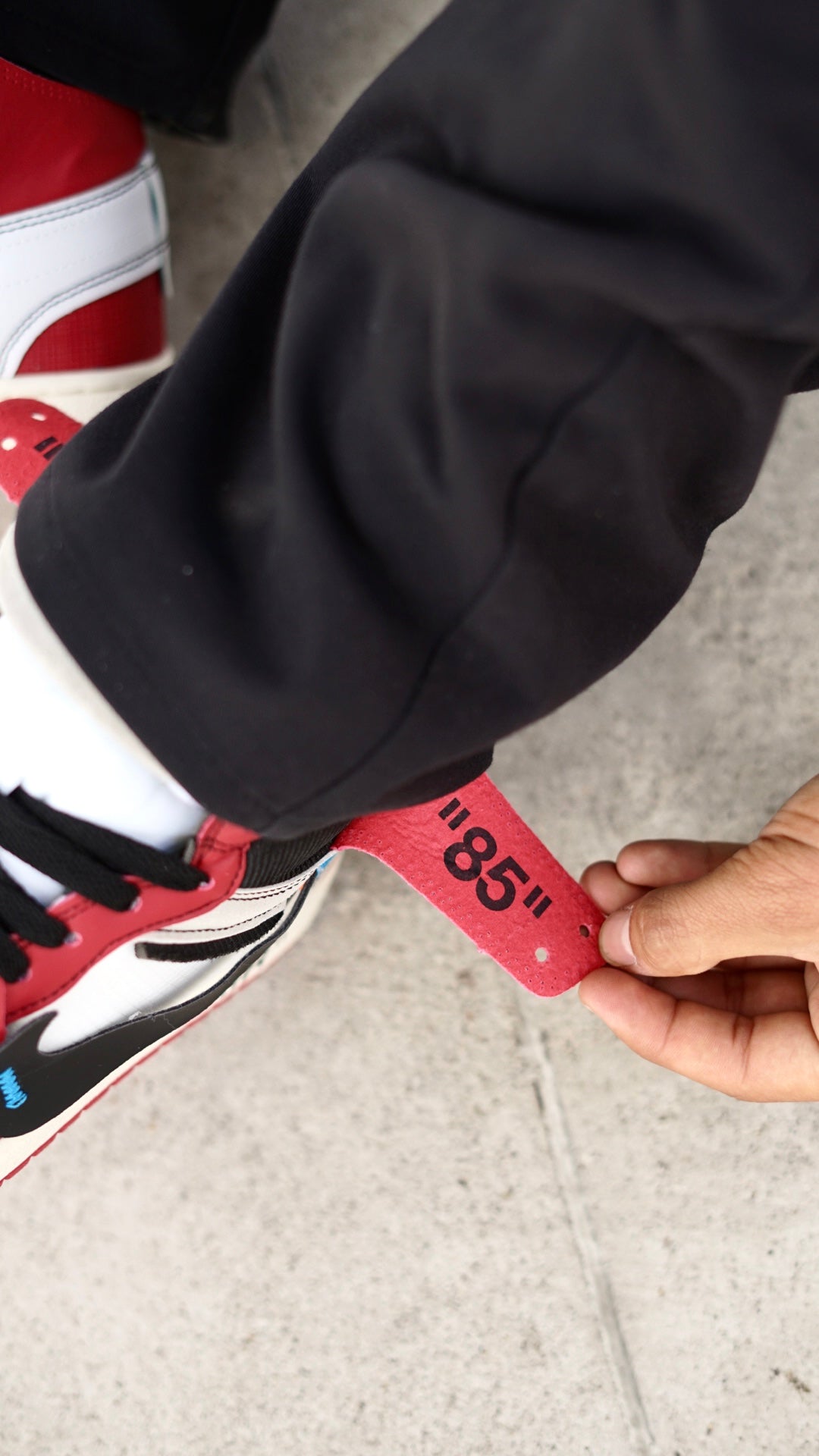 Jordan R1 off white roja