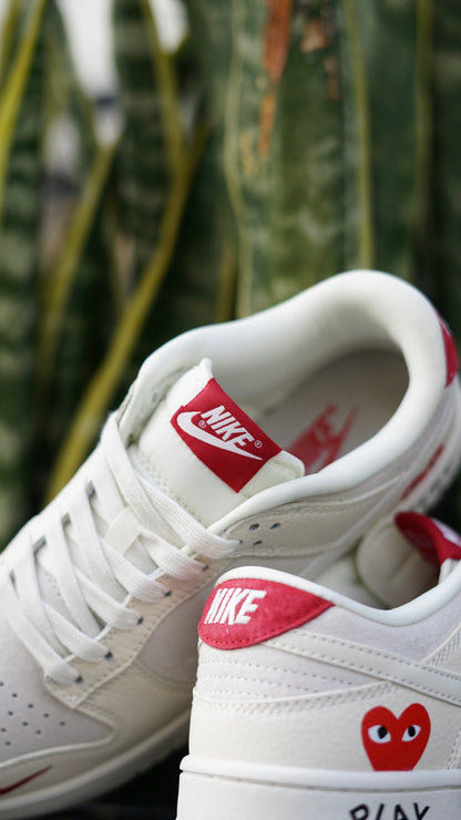 Nike sb dunk low x comme des garcons