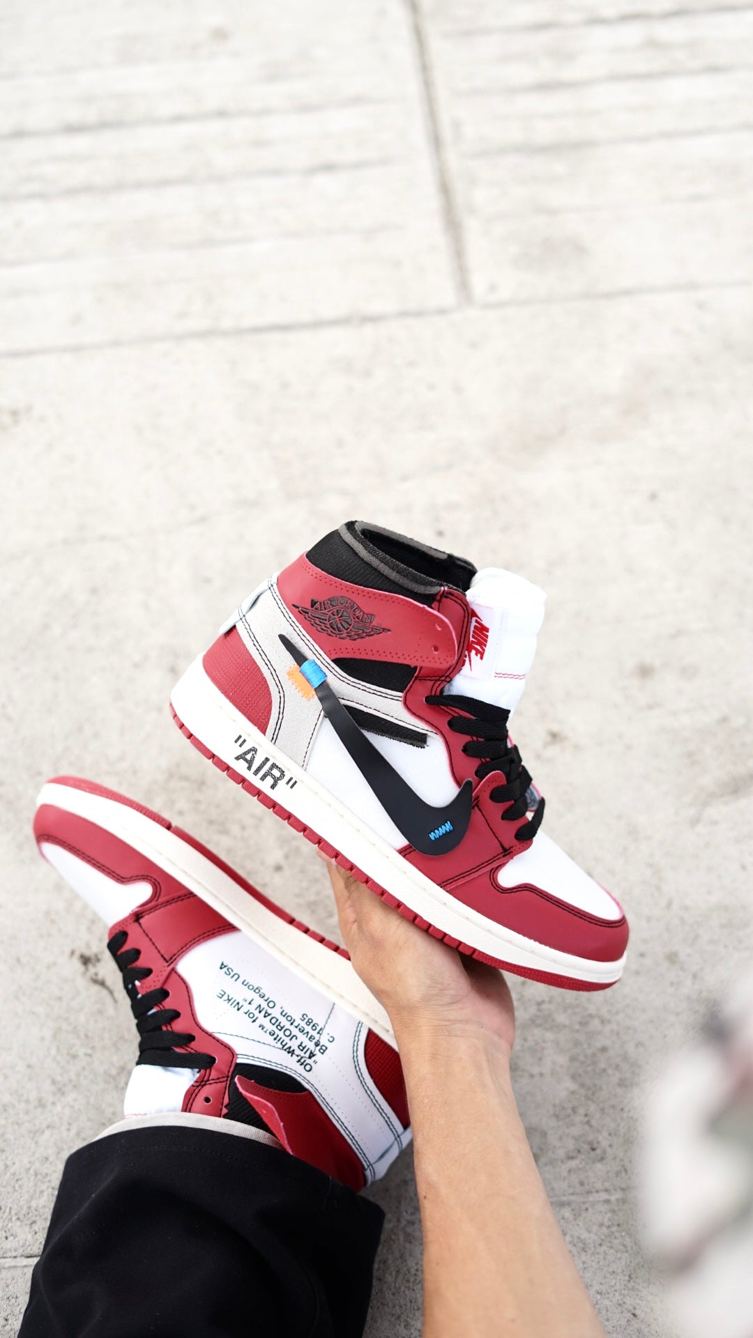 Jordan R1 off white roja