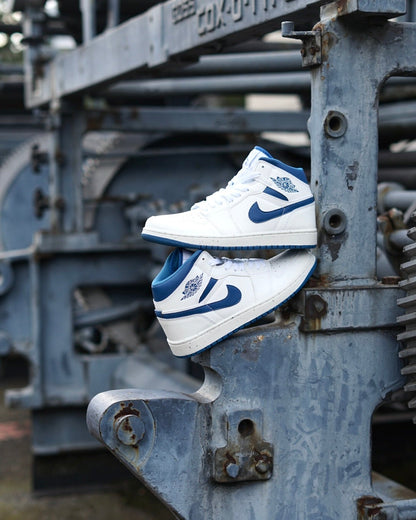 Jordan R1 mid blanca azul