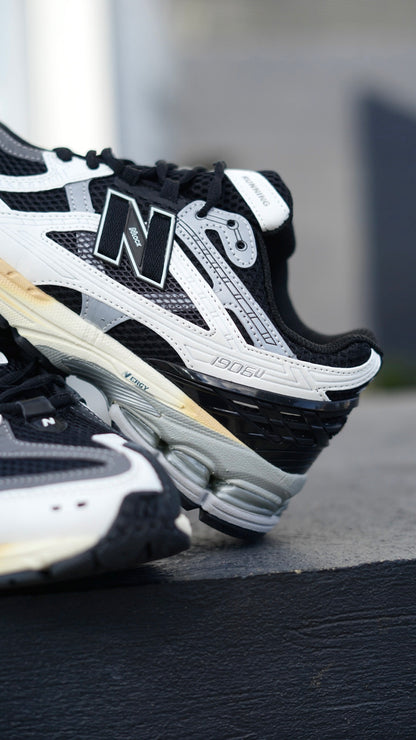 New balance 1906R blanco negro