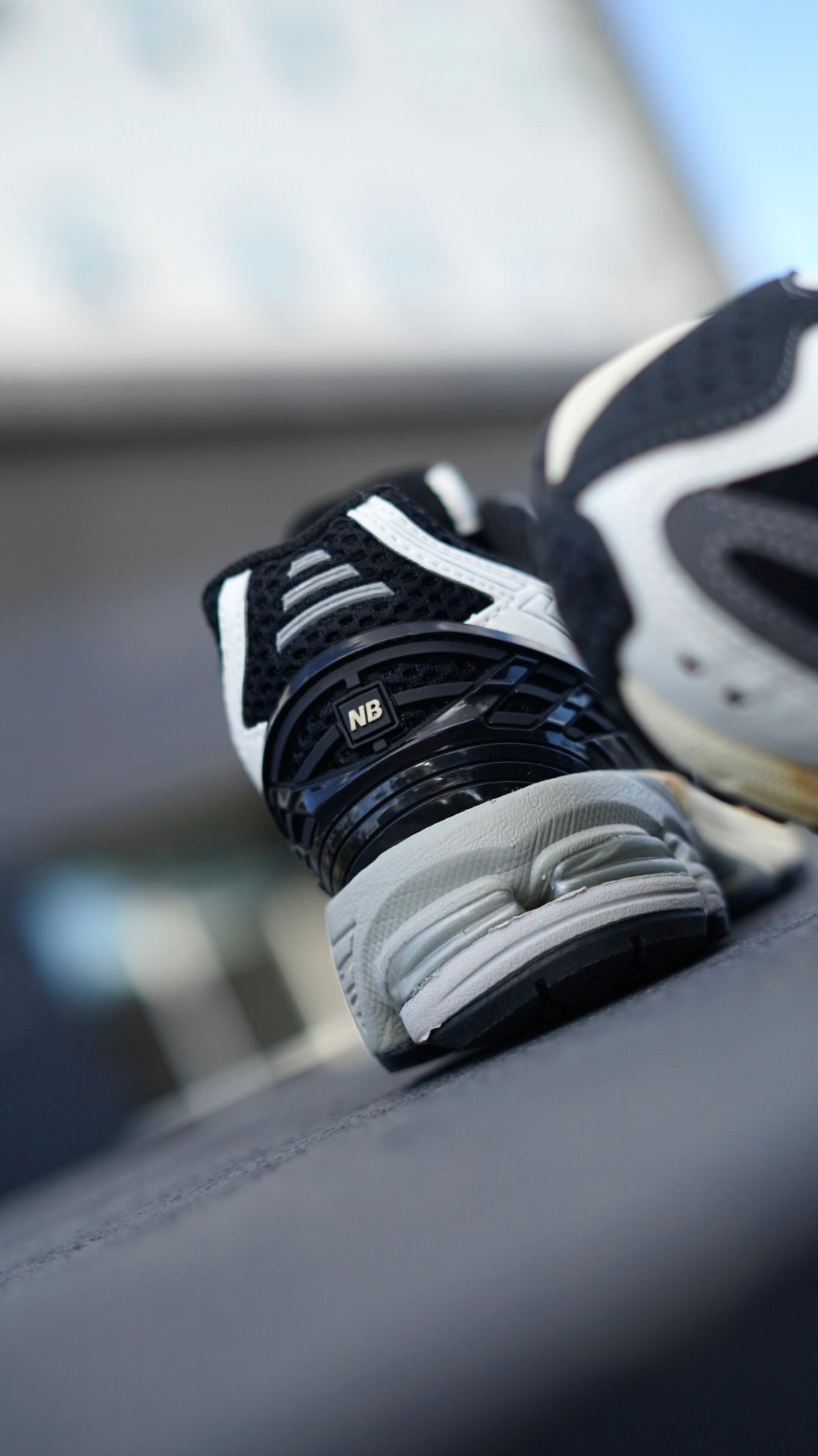 New balance 1906R blanco negro