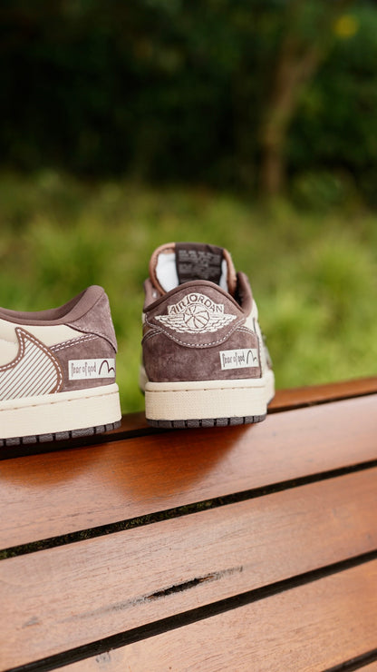 Air Jordan 1 Low x Travis Scott Reverse Mocha