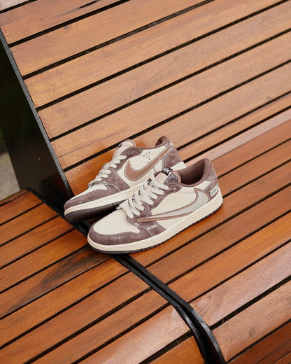 Air Jordan 1 Low x Travis Scott Reverse Mocha