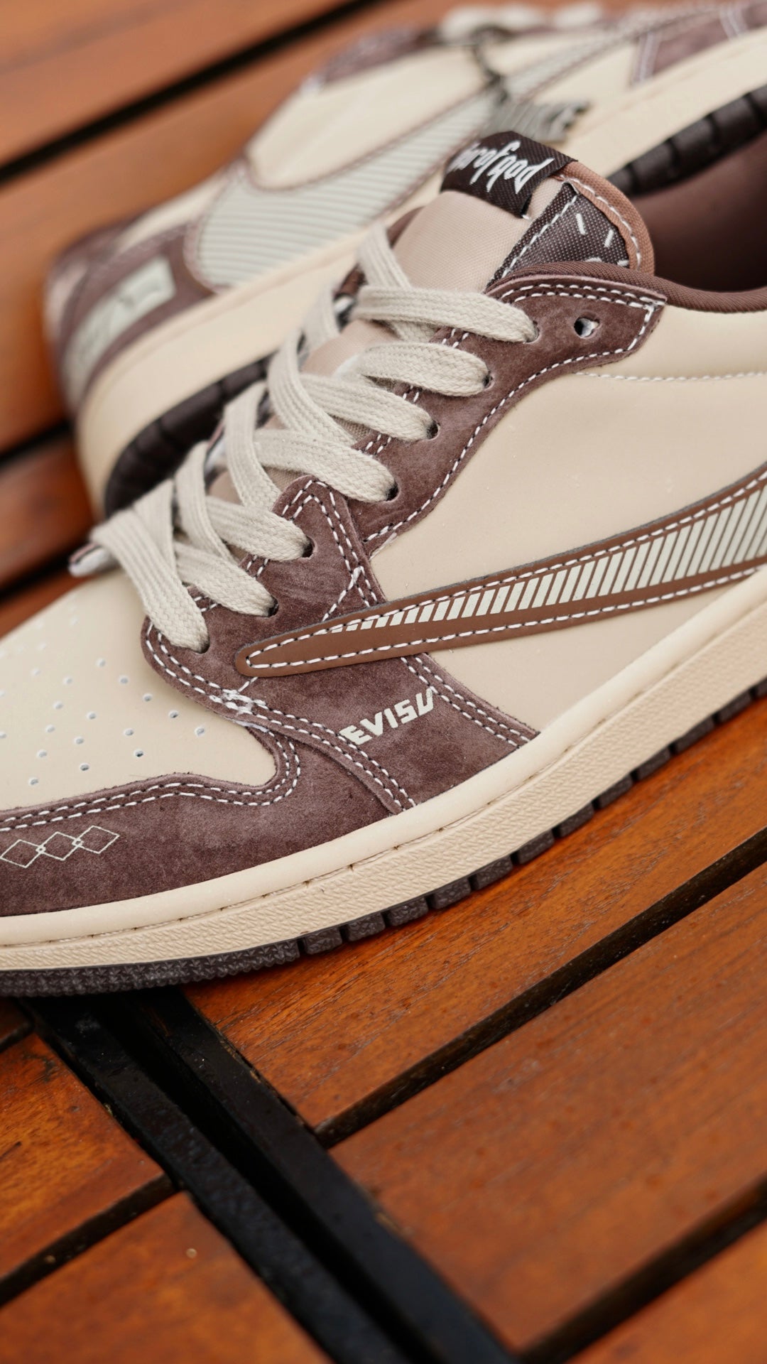 Air Jordan 1 Low x Travis Scott Reverse Mocha
