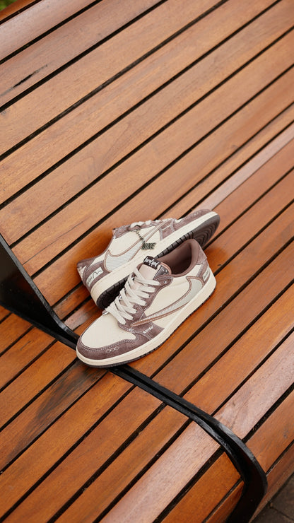 Air Jordan 1 Low x Travis Scott Reverse Mocha