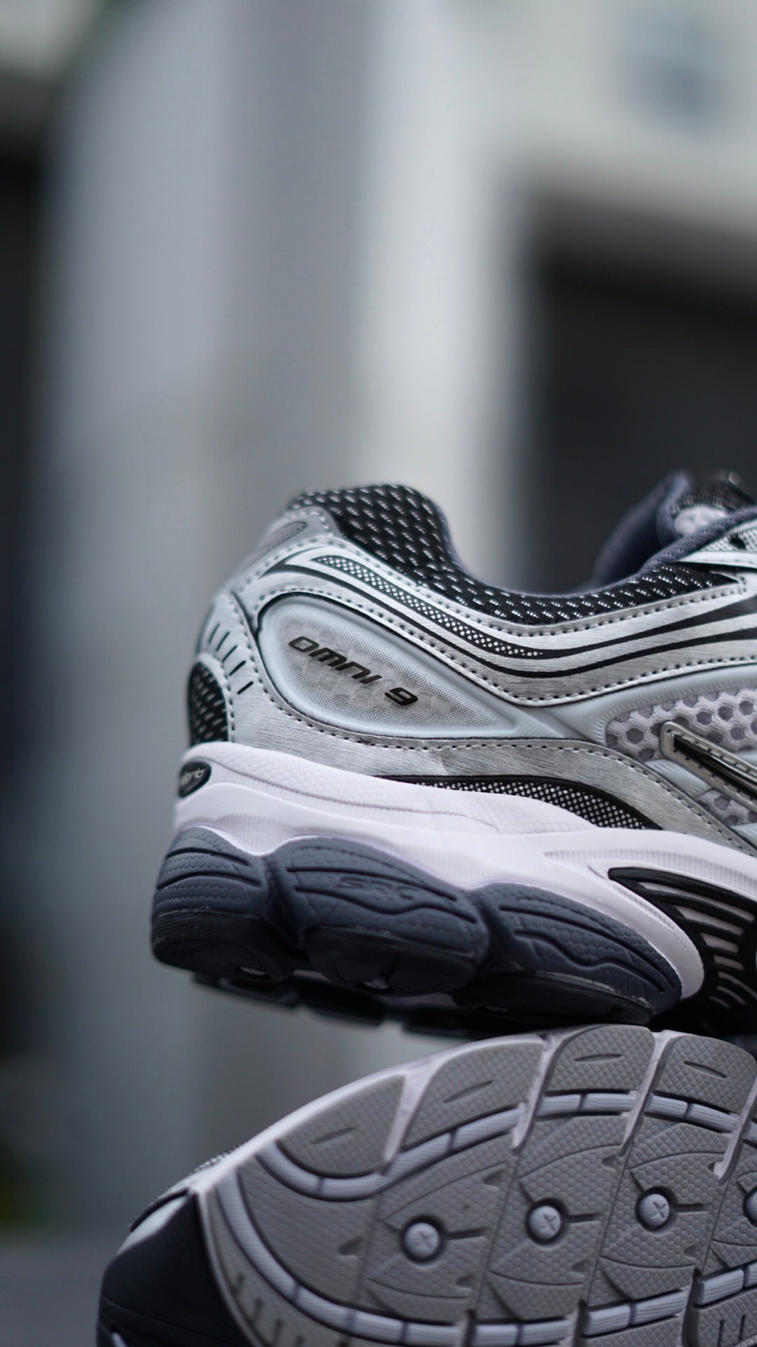 Saucony progrid omni 9 gris