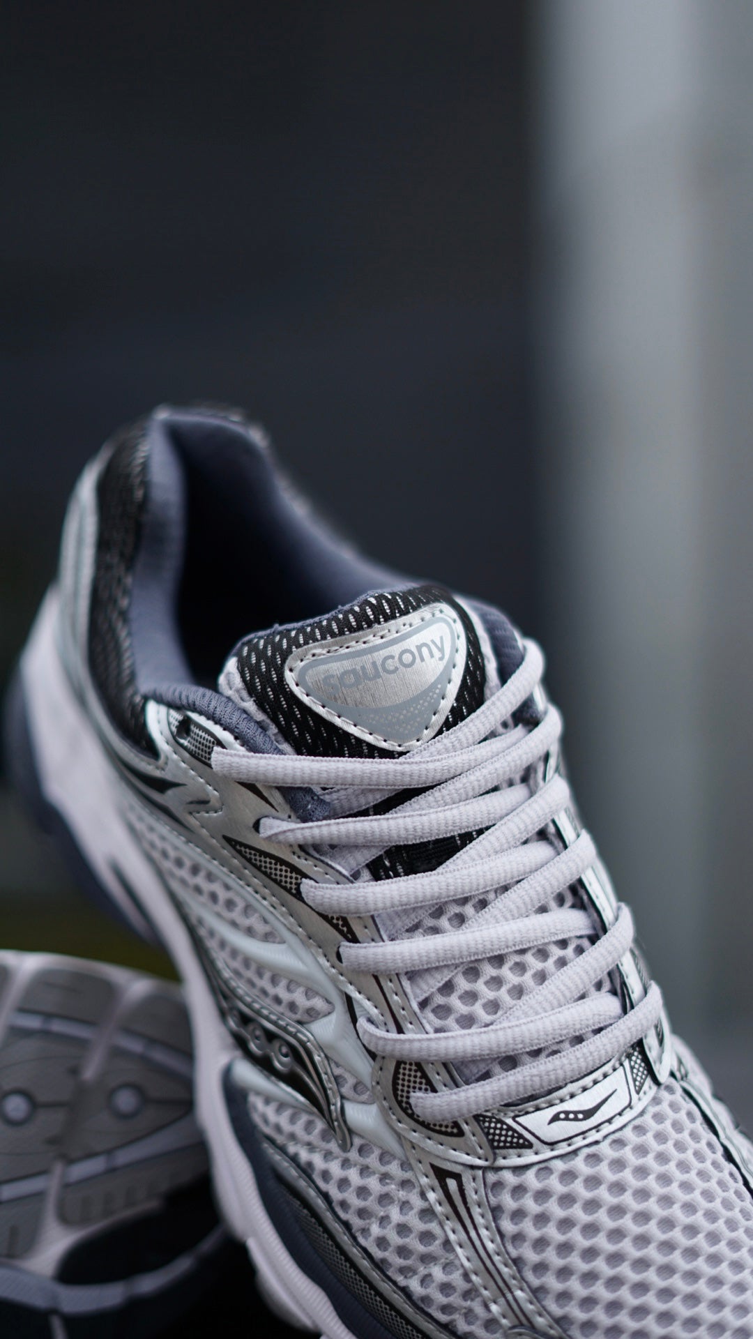 Saucony progrid omni 9 gris